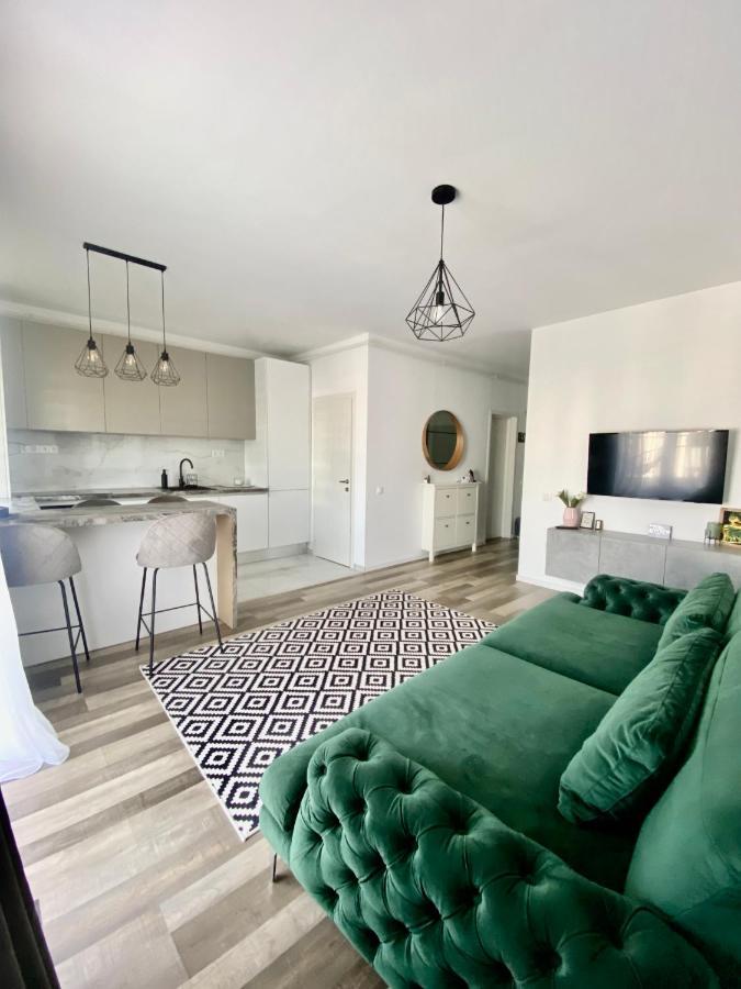 Velvet Studio Targu Mures Luaran gambar